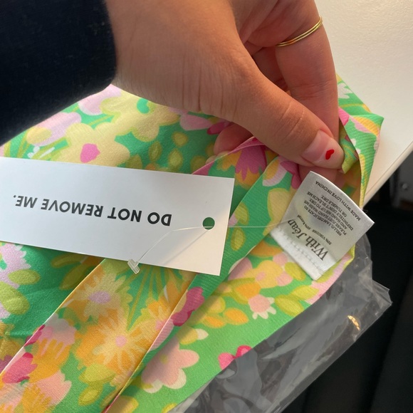 NWT With Jean Rendezvous Tank in Honeysuckle - Picture 5 of 5